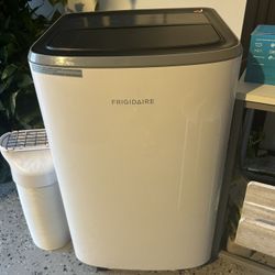 Garage Sale Everything Must Go 