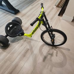 Two 3 Wheeler Drift Trikes for Sale in Miami FL OfferUp