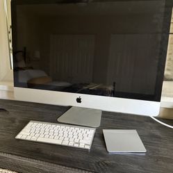 Big 27” mid 2011 iMac Desktop Computer In Great Condition