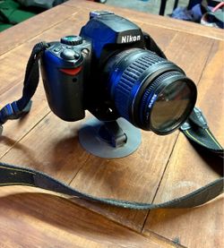 Nikon D40 Camera  With a  Nikon AF-S DX Zoom