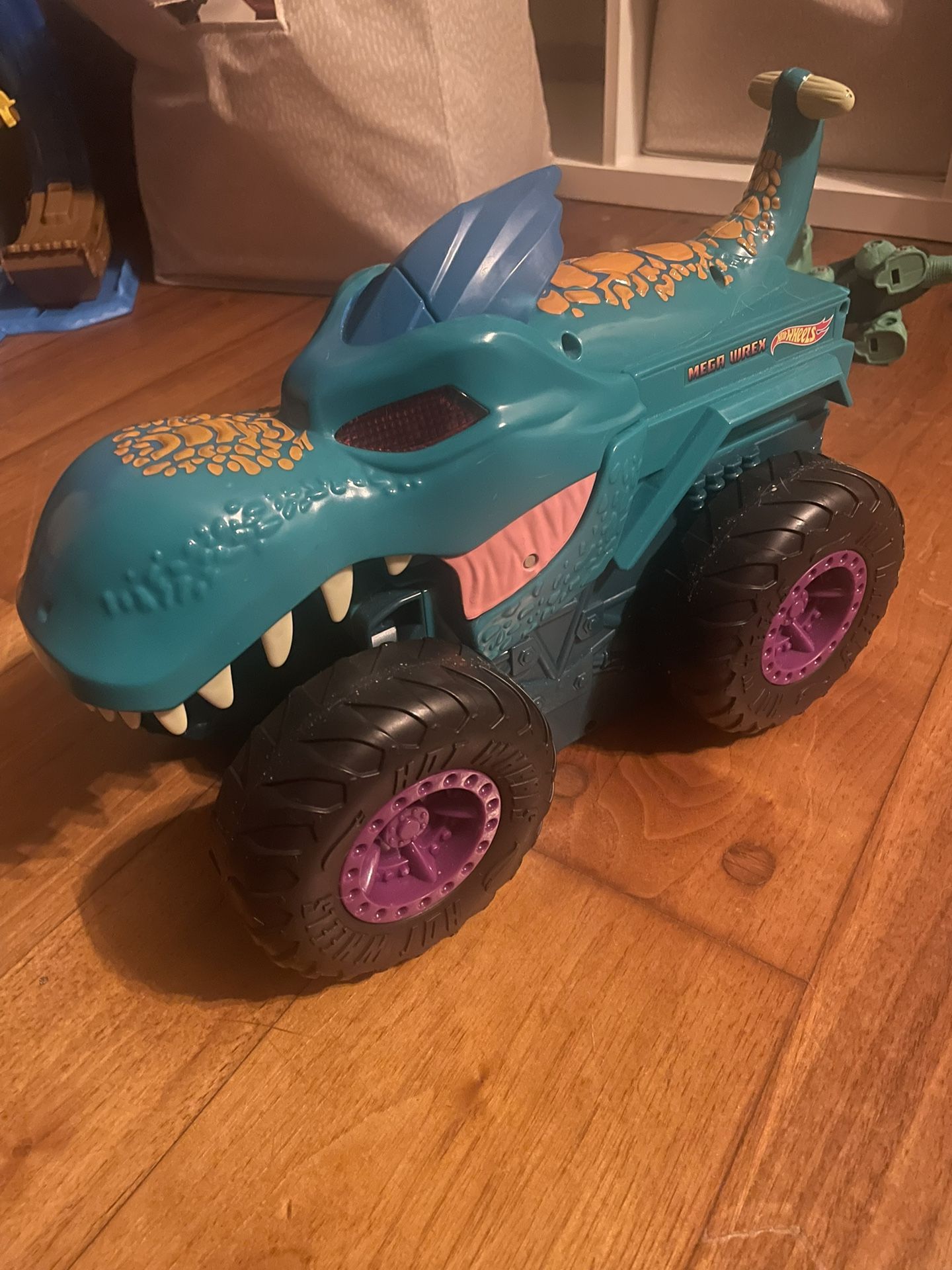 Megarex Monster Truck