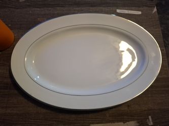 Serving platter