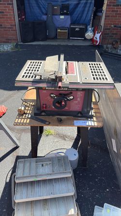 Older 2 1/2 hp black and decker table saw