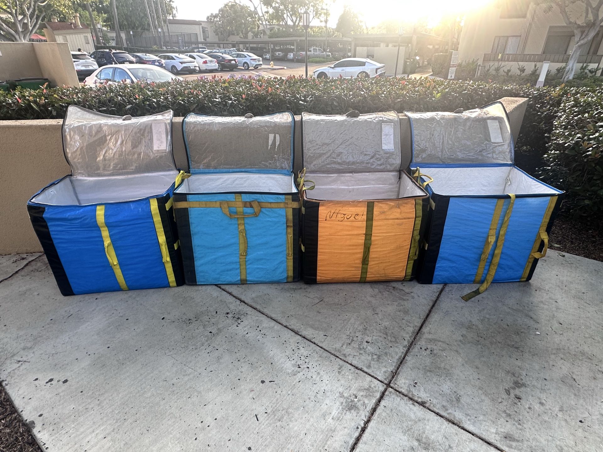 Commercial Courier / Delivery Baskets – Set of 4 – $50