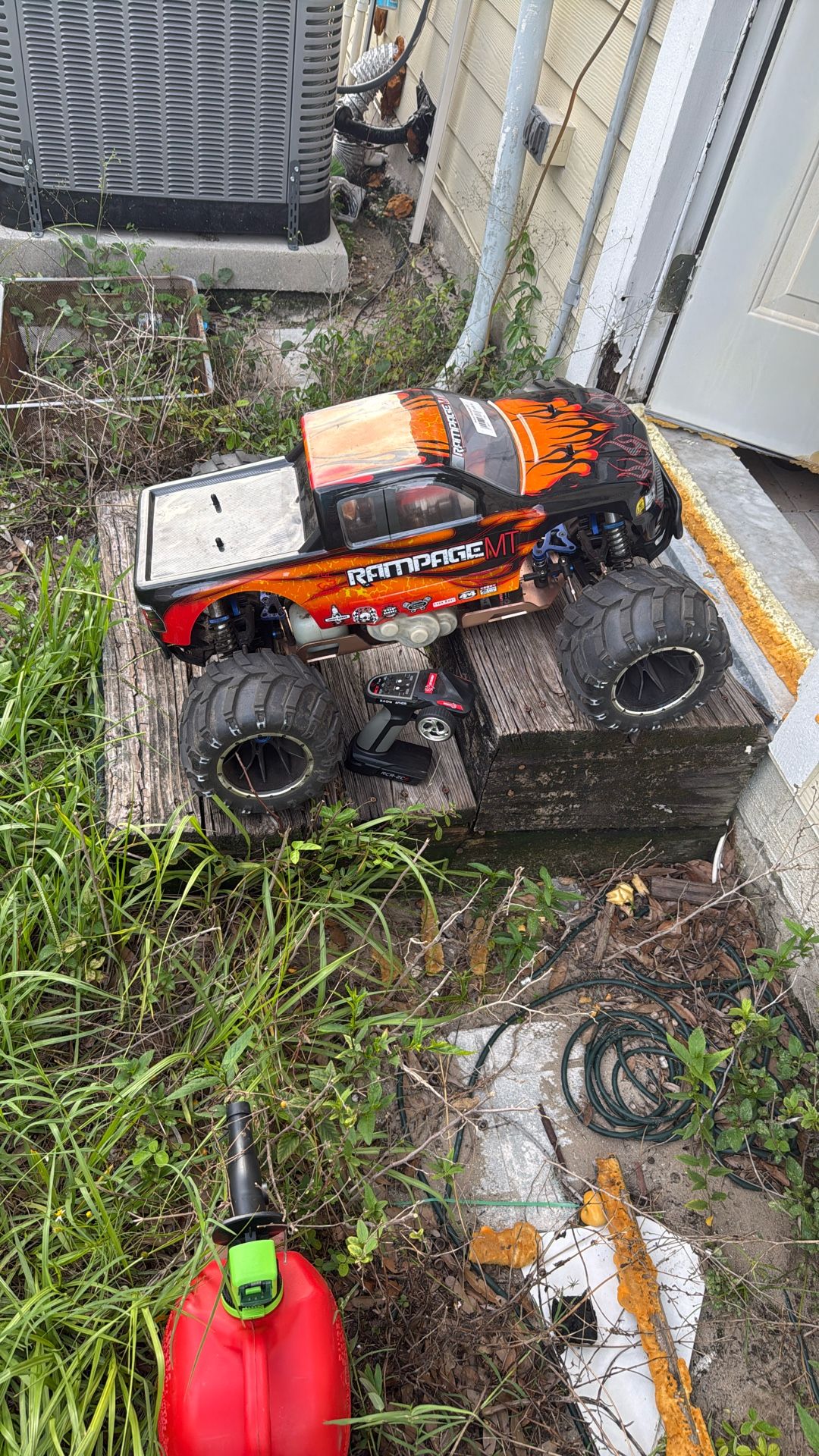 32cc Redcat Racing - Rampage MT V3 4WD