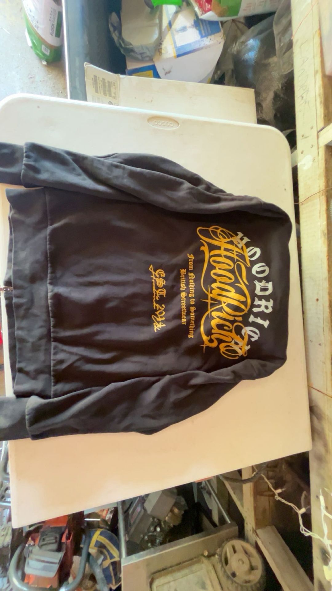 Hollister Hood