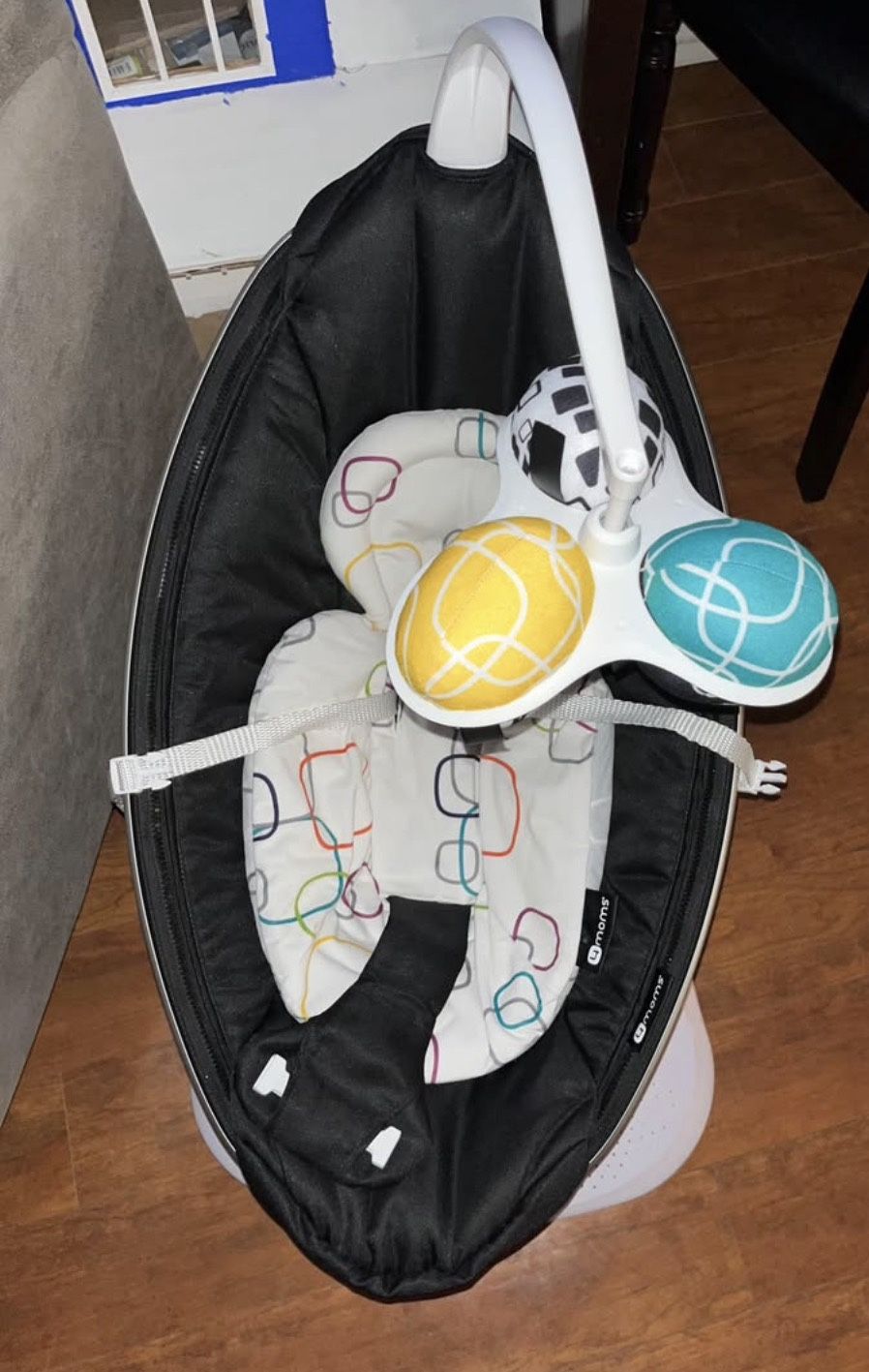 Baby swing 4moms MamaRoo