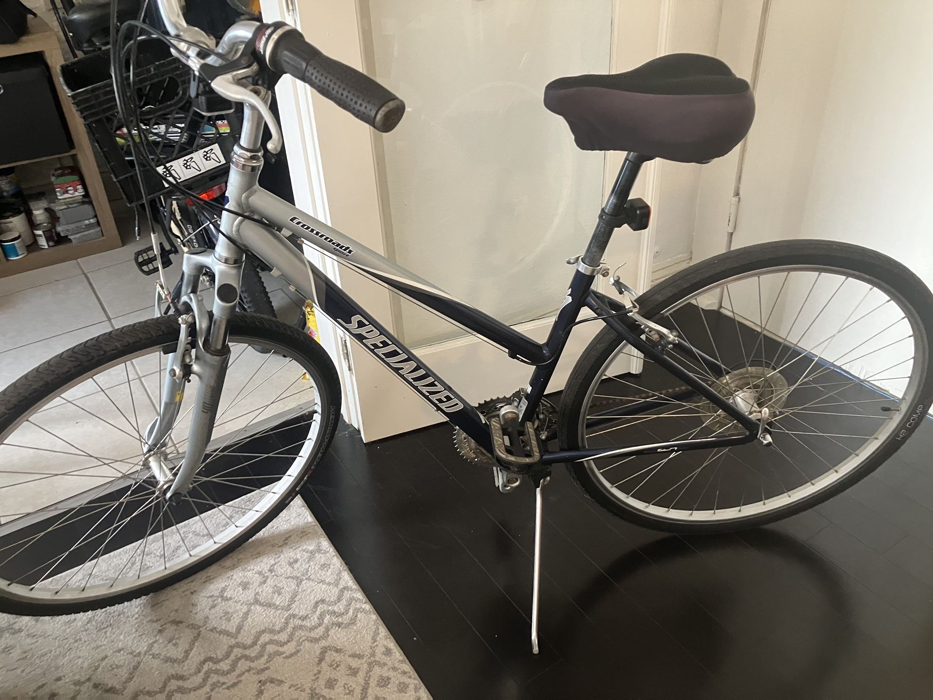 Specialized Women’s Step Through Bike