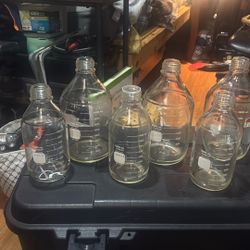 Pyrex Medium Containers 