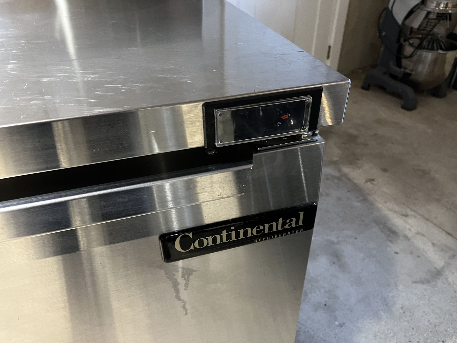 Commercial Worktop Fridge