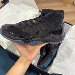 Air Jordan 11 Gamma 