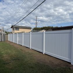 Vinyl Fence 
