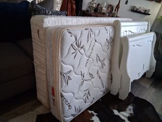 Twin bed