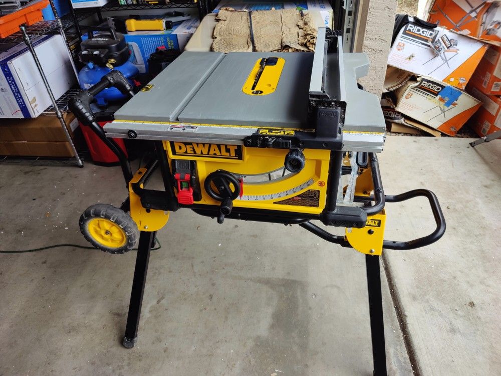 DeWalt 10" Table Saw