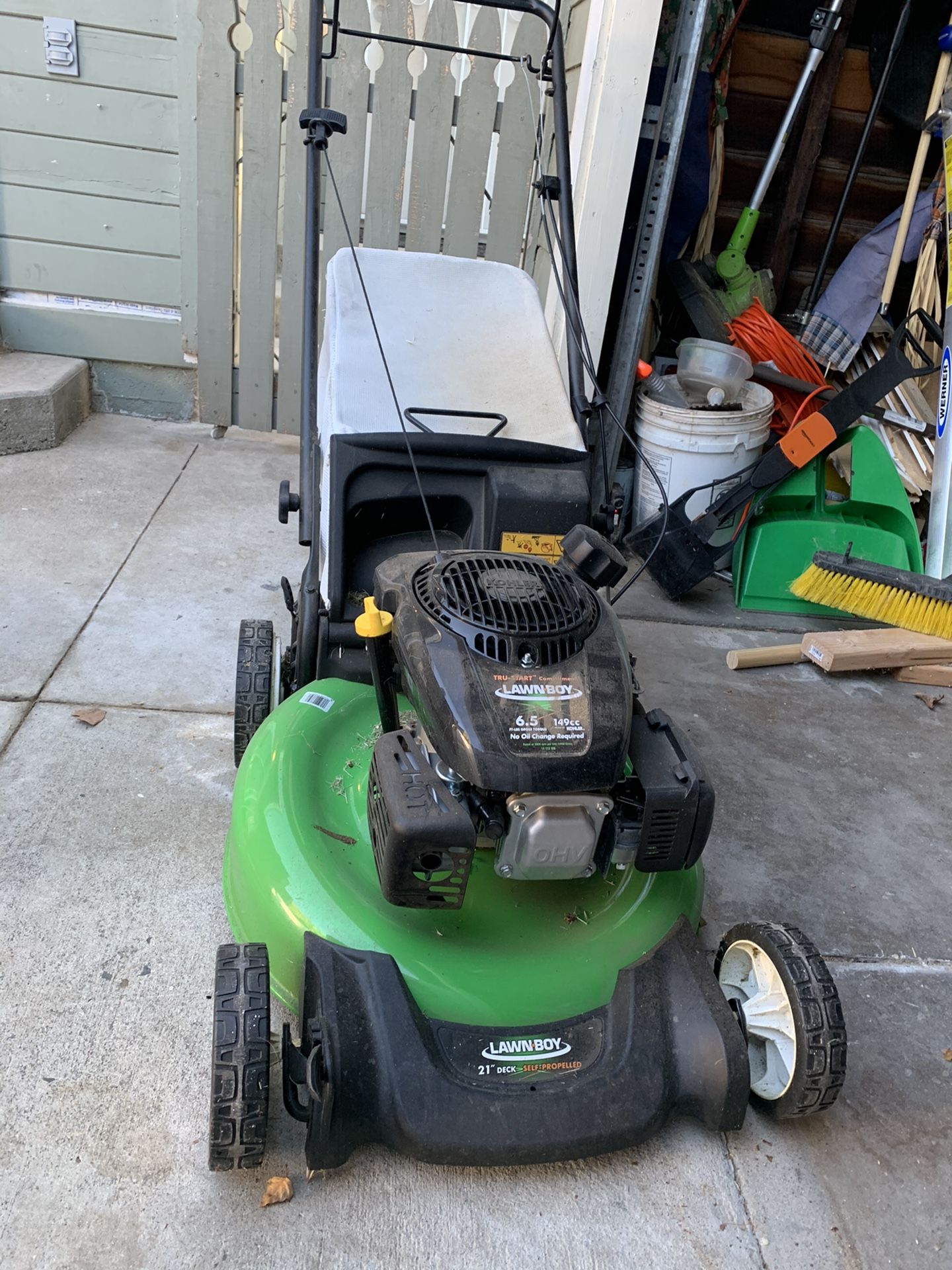 Lawnboy Lawn Mower Rear Wheel Powered