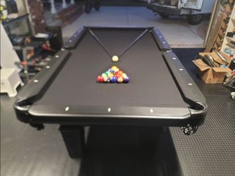 Beautiful  Blacked out 8ft 3pc slate pooltable