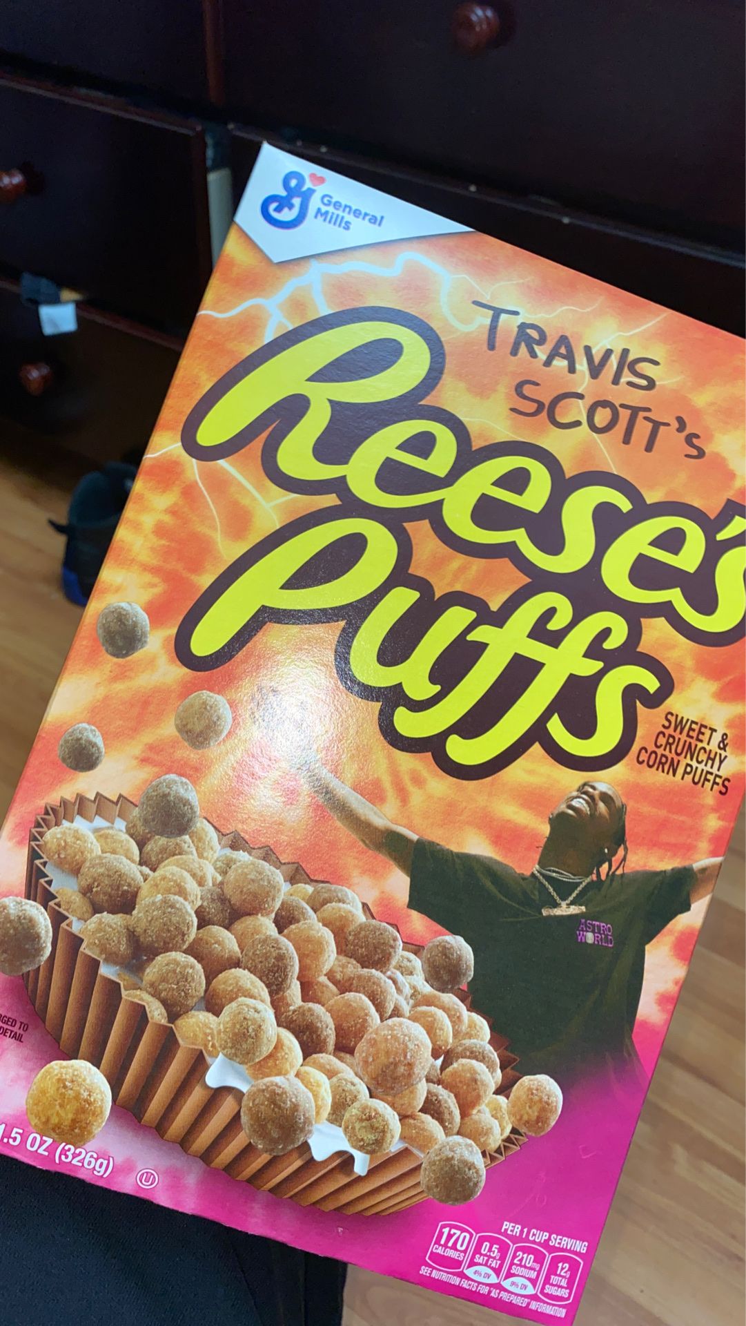 Travis Scott X Reese Puffs