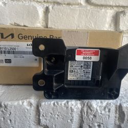 2021-25 KIA K5/2021-24 SORENTO CRUISE CONTROL RADAR SENSOR & (FCA) 99110-L2500