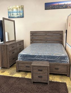 Must Go !! Queen 4Pc Storage Bedroom Set - Free Delivery & 0 Down