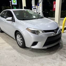 2014 Toyota Corolla Le 