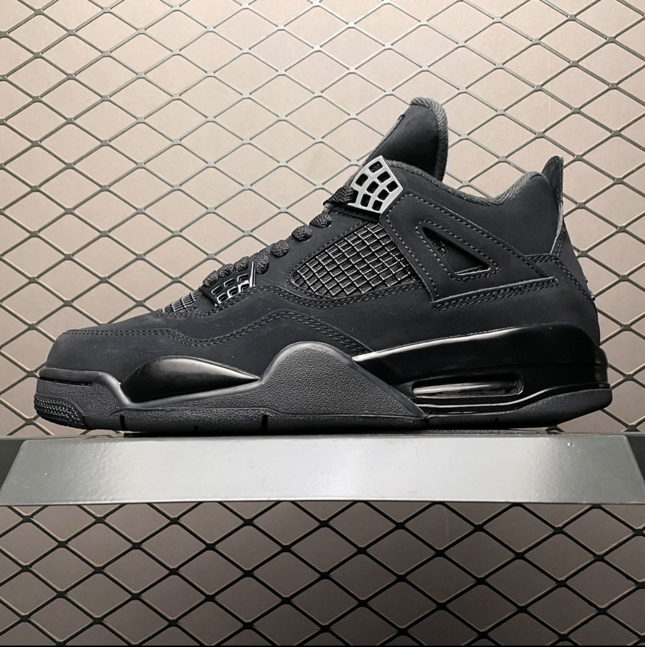 Air Jordan 4 Black Cat