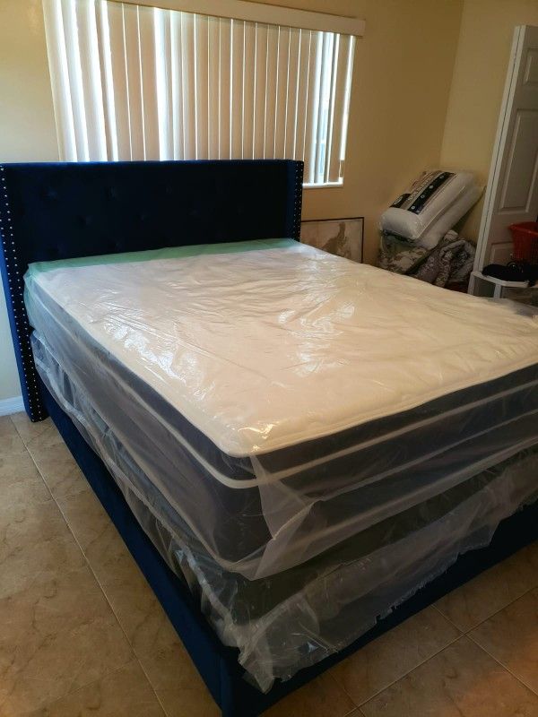 NEW QUEEN LUXURY PILLOW TOP MATTRESS 😊 Available in KING size 👌