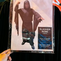 Slasher Robe