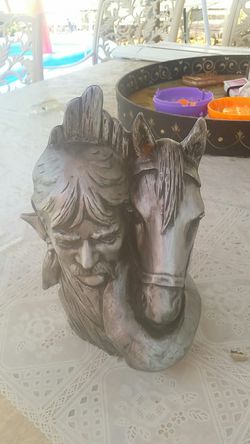 Statue