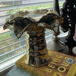 Bath And Body Candle Holder Retails For $34.95 Selling For $20