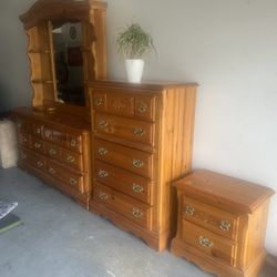 Bedroom Set Real Wood