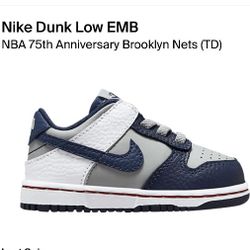 Nike Dunk Low 75th Anniversary NY Nets  Size 4c
