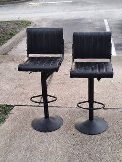 Set of 2 Adjustable Barstools