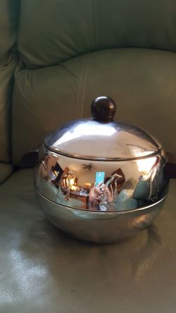 Vintage West Bend Penquin Hot Cold Server