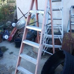 6' A Frame Ladder 