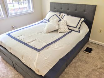 Gray Queen Storage Bedframe *BRAND NEW*