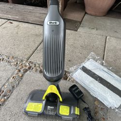Shark VACMOP pro Cordless Hard Floor Cleaner 
