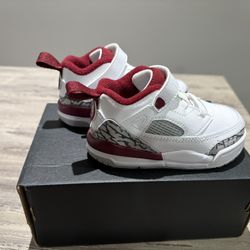 New Jordan Toddler Spizike Low Shoes (size 5C)