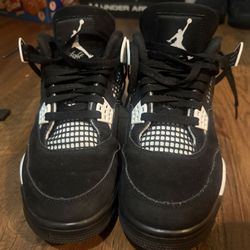 Jordan 4 Thunders