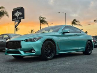 2017 INFINITI Q60