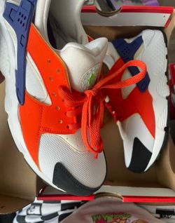 nike huarache size 7youth