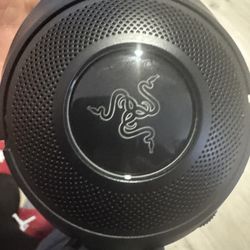 Razer Kraken Kitty V2 USB Wired Headset: Chroma RGB Kitty Ears - Stream Reactive Lighting - HyperClear Cardioid Mic - 40 mm Drivers - 7.1 Surround Sou