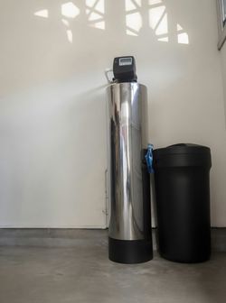 Brand New Single Tank Salt Water Softener with Whole House Filtration  – Advanced Filtration & RO Alkaline