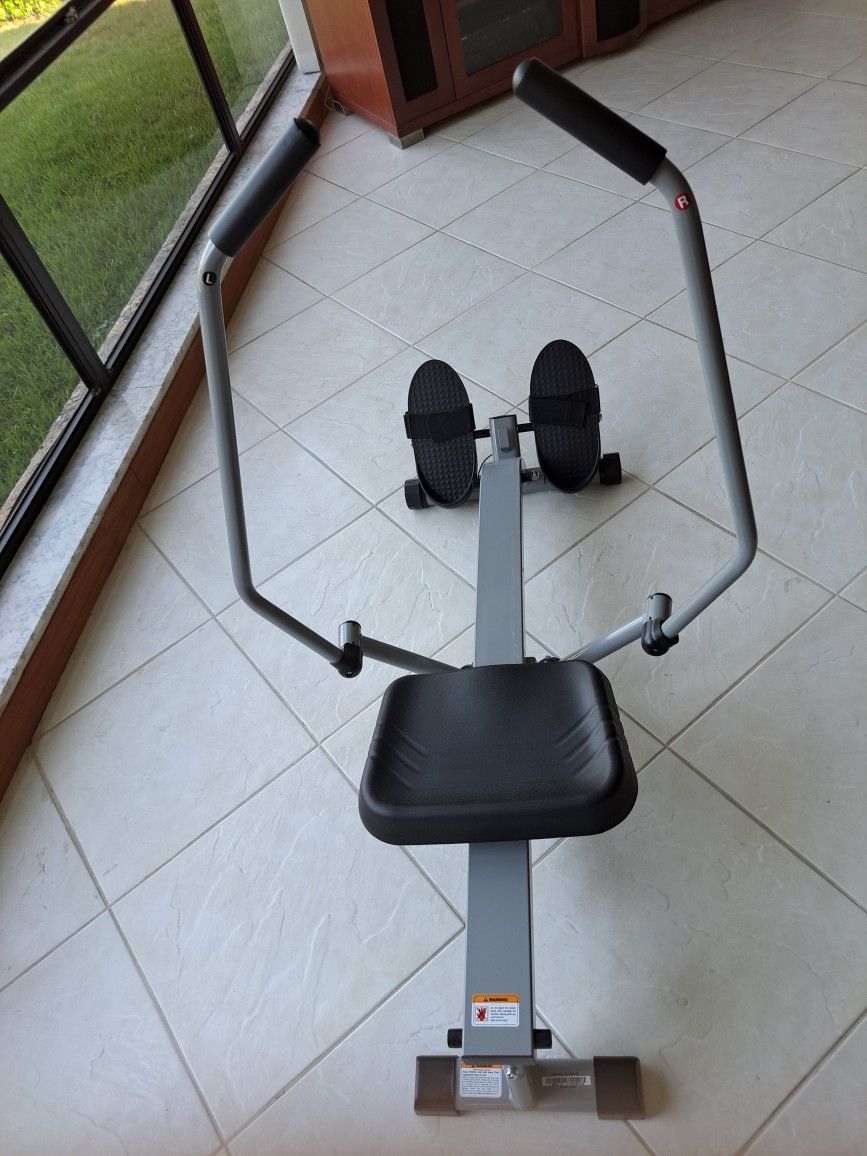 Rowing Machine 
