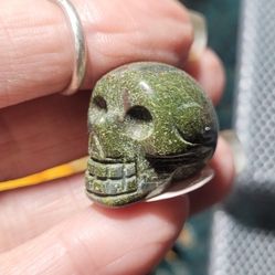 Mini Skull Carving