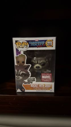 Rocket Raccoon w/ Groot Funko pop