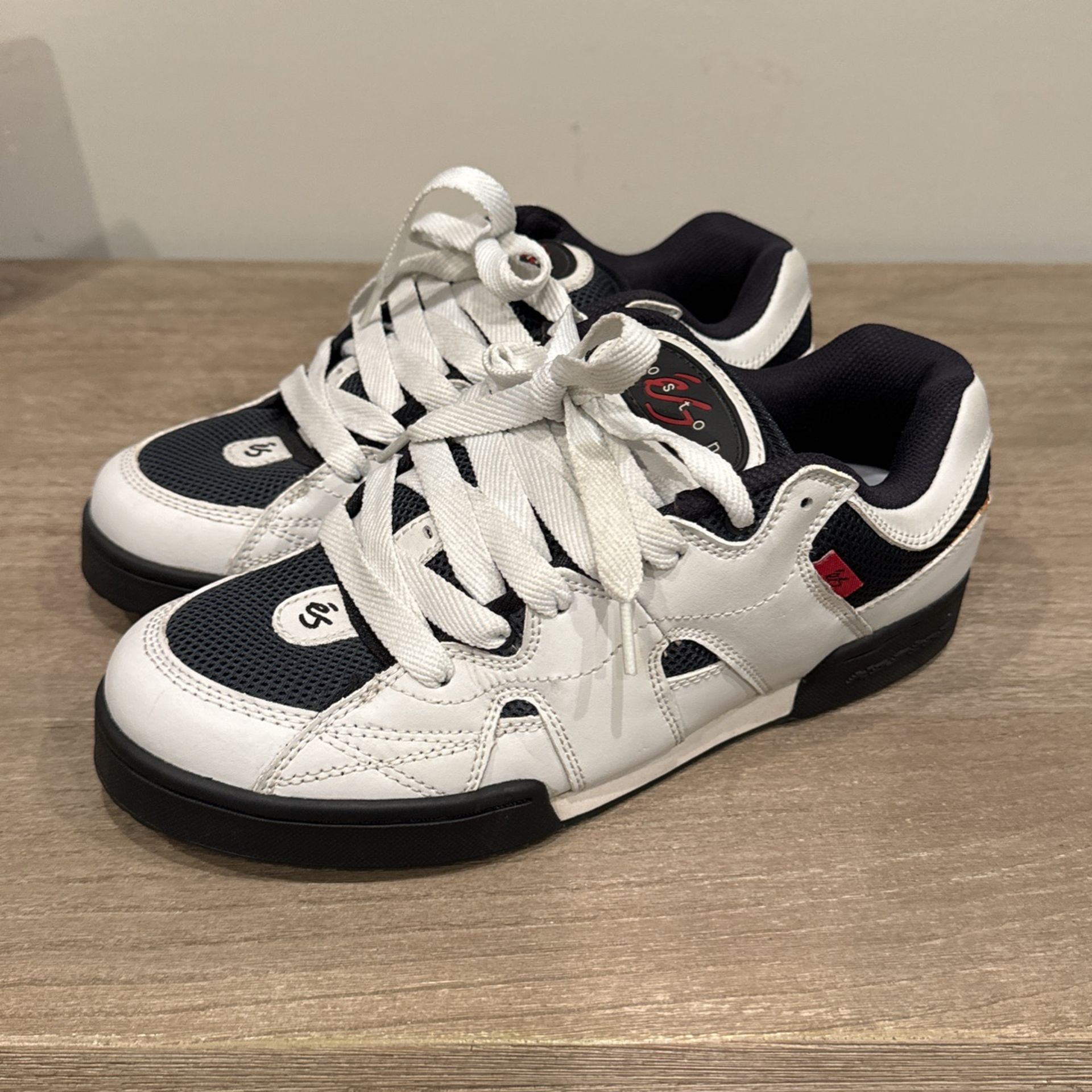 ES Koston 1