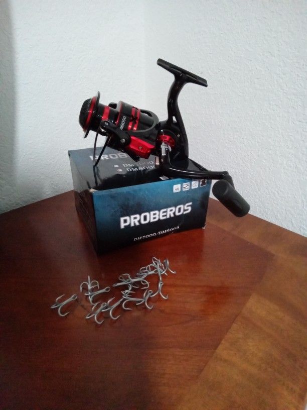 Reel Proberos 8000 +15 Anzuelos 3/0 Tres Puntas