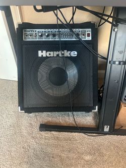 Hartke kb15 kickback bass combo amplifier