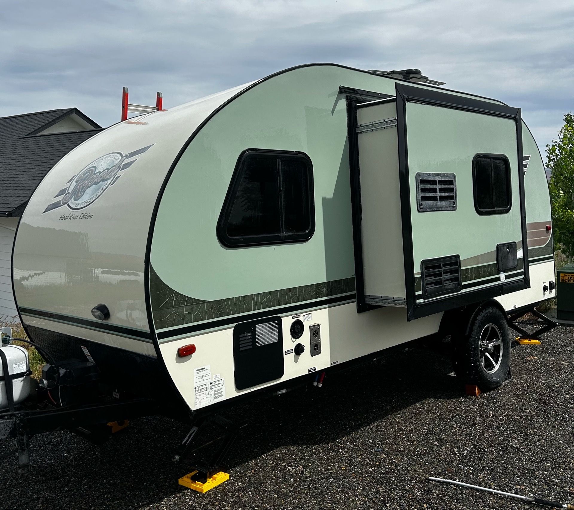 RPod Hood River Edition for Sale in Selah, WA - OfferUp