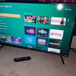 55 I Roku With Remote And Legs To Tv